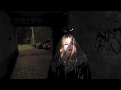 Jehona Ponari - Evol (Lyric Video)