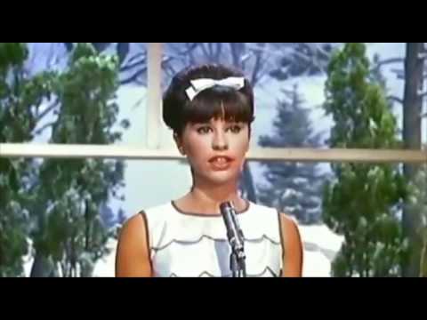 Astrud Gilberto with Stan Getz ~ Girl From Ipanema