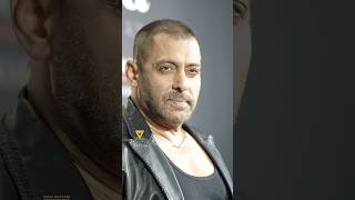 Download lagu Salman khan bald look #viralbhayani #bollywood #trending #viral #salmankhan #aura #newshorts #new mp3 Download lagu Salman khan bald look #viralbhayani #bollywood #trending #viral #salmankhan #aura #newshorts #new mp3