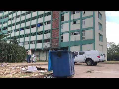 Camino un poco en reparto Camilo Cienfuegos Habana del Este 