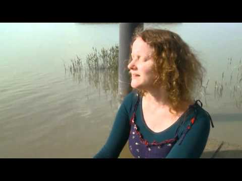 Linde Nijland - Wachten (in Gronings - Dutch dialect) Official Version