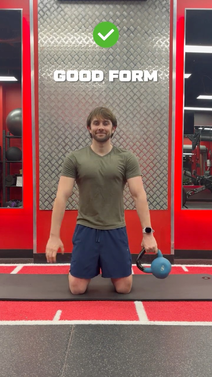 Kettlebell Around the World good vs bad form
