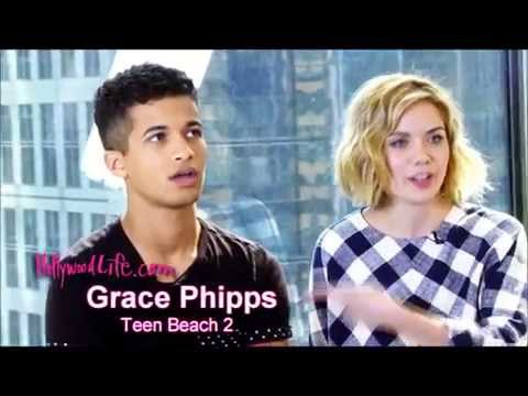 Grace Phipps Funny Moments
