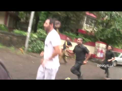 download lagu mp3 mp4 John Abraham Joggers, download lagu John Abraham Joggers gratis, unduh video klip John Abraham Joggers