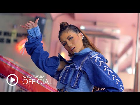 Hesty Klepek Klepek - Kita Putus Aja (Official Music Video NAGASWARA) #music