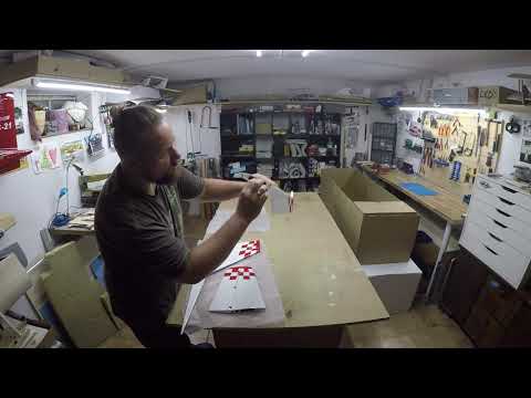 Unboxing2 the GB Siai Marchetti Sf260 Part2