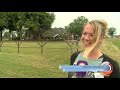 Invalidenwagen omgebouwd tot racemonster voor Zwarte Cross