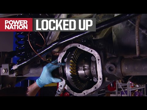 Wrangler JK Rear Axle Gets Air Lockers - Truck Tech S1, E21