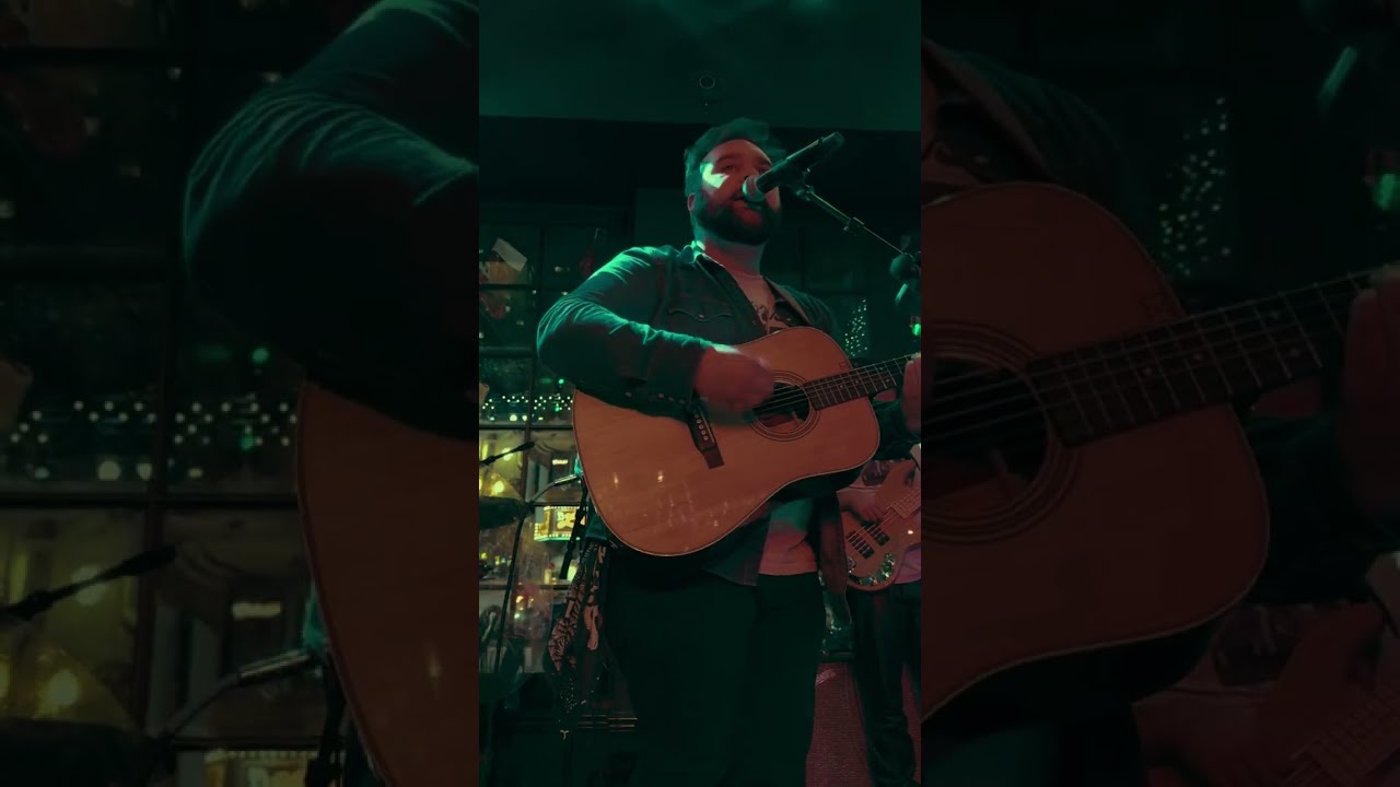 Promotional video thumbnail 2 for Benny La Mar
