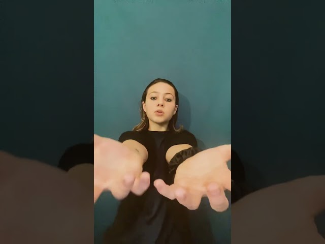 Vídeo relacionado con FIESTAS GUIRCA, S.L. Disfraz de Eleven de Stranger Things para niña S1-(5/6 años)