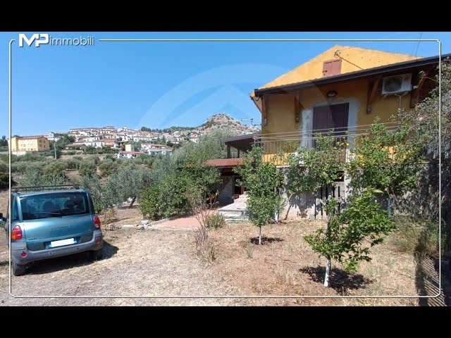 Francavilla M.ma - (150.000€) Casa indipendente con 2000 mq di terreno