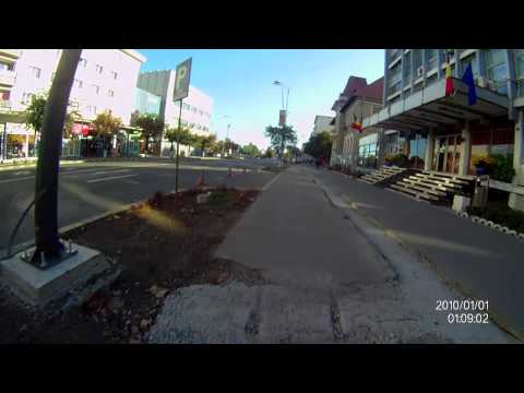 Bicicleta + copil prost + babe + cutie postala = LOVE !!