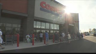 Evansville Costco opens