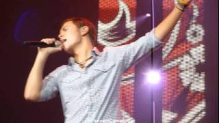 SCOTTY McCREERY &quot;I Love You This Big&quot; 8/4/11 Milwaukee, WI