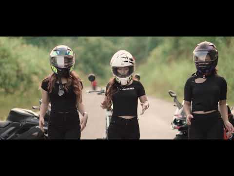 04 BIKERS SECOND RIDE OUT