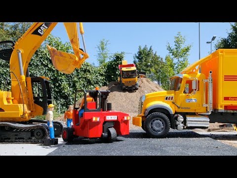 BRUDER SPIELWAREN best of CHILDREN PLAY