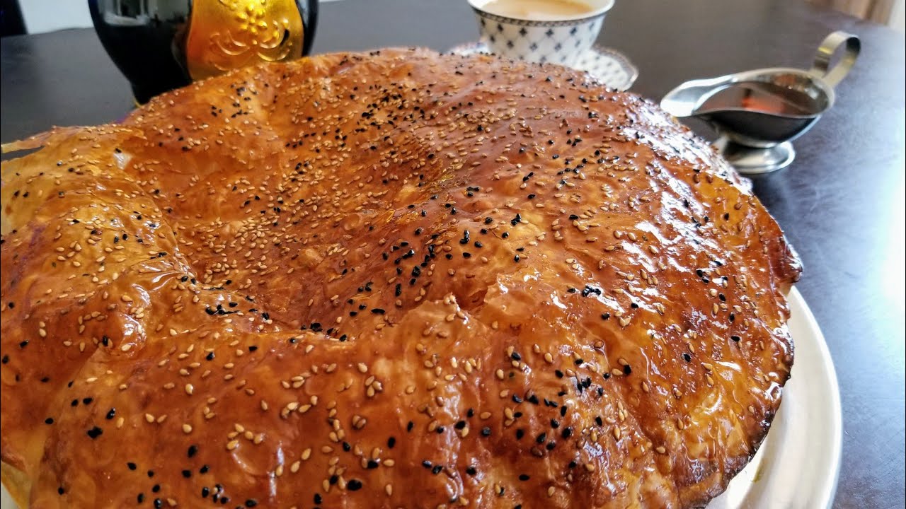 طريقة عمل بنت الضحن اليمنيه بالتفصيل مورقة وهشه