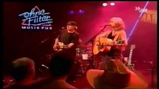 Emmylou Harris - Wheels - Live - 2000.wmv