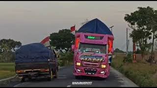 Download lagu Story Wa Truk Kanjeng Mami ||Story Wa Truk Oleng 30 Detik ||Story Wa Truk Oleng 30 Detik Mbois Keren mp3