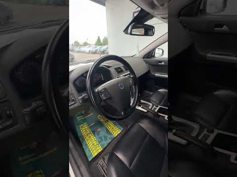 фото volvo v50 i рестайлинг 0