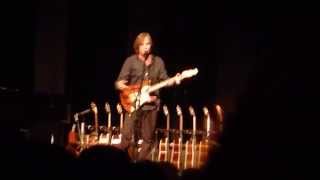 Jackson Browne - Leaving Winslow live (new song from the upcoming album)