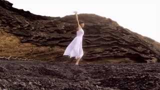 lumi - snowflake vulcano dance (music by Trentemøller)