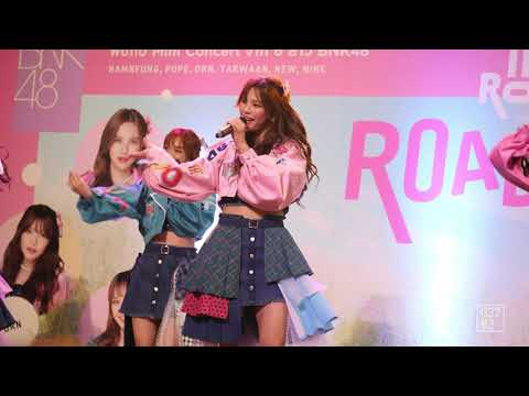 200919 BNK48 Orn - River @ Road Show Central Rama 3 [Fancam 4K60p]