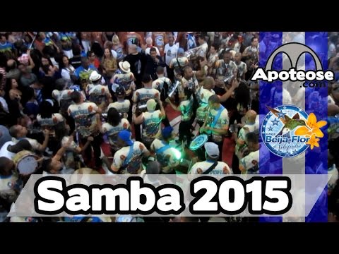 Beija-Flor 2015 - Bateria - Apresentação no Salgueiro