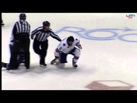 Luke Witkowski vs Nick Petrecki