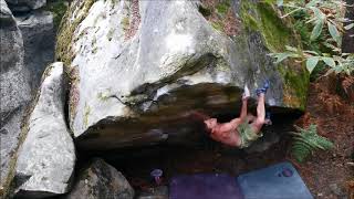 Video thumbnail of Pagota, 8a. Fontainebleau