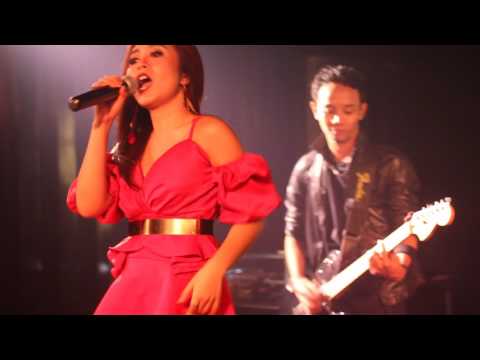 DINDA KDI feat EXCELLENT BAND - Om Telolet Om (Cover)