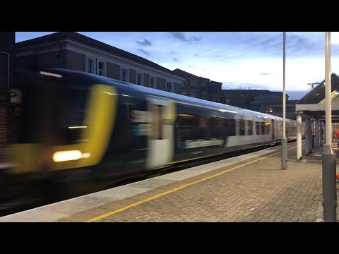 Trains passing Feltham (SWML Diverts)