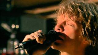 Bon Jovi - Live Lost Highway 2007 - 09 - Till We Ain&#39;t Strangers Anymore (HQ).mp4