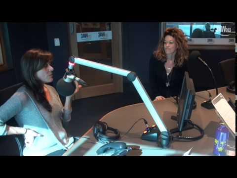 The Chantoozies with Denis Walter