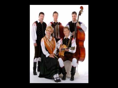 Ansambel Braneta Klavžarja   V galop