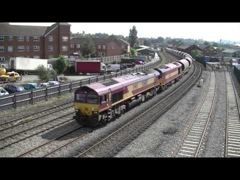 66103 Dragging 60024 DIT on the 6m60 Exeter-Bescot at Hereford 8.9.12.