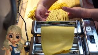 Rosalie erklärt: Spaghetti selber machen mit Marcato Nudelmaschine mit Atlasmotor - German / deutsch