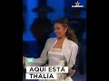 El íncomodo beso entre Thalía y Julio Iglesias