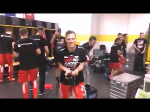 2018 Fortuna Düsseldorf | Bundesliga Aufstieg | Abpfiff, Spielerverabschiedung, Kabinenfeier