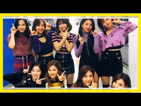 Twice take their first win for 'likey' on 'show champion'!