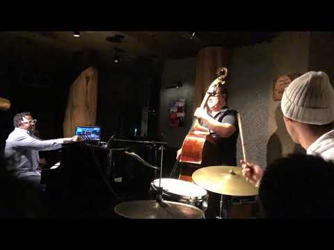 Tony Suggs Live Tokyo, Japan Longer Version