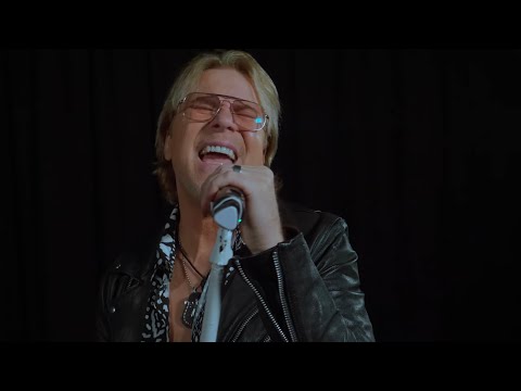 Giant -  "Let Our Love Win" - Official Music Video