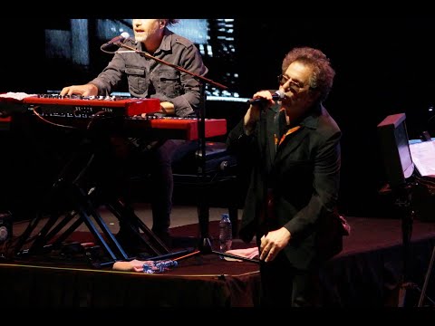 Andrés Calamaro - Hong Kong ( En Vivo ) 3 de Abril 2022 Querétaro