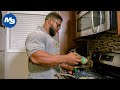 Keone Pearson's Bodybuilding Prep Breakfast | Eggs + Cream of Rice + Whey + Blueberries