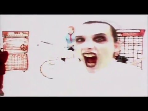 The Damned - Smash it up. (HQ AUDIO)