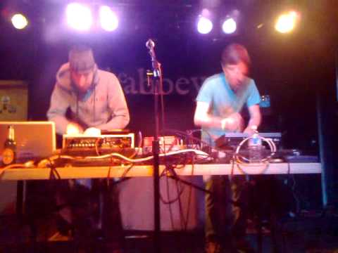 Caural with K-Kruz Opening @ The Abbey Pub/Nightmares On Wax show 2009