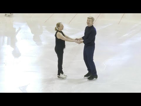 Legendary British skaters dance together, 40 years after Olympic gold medal | AFP