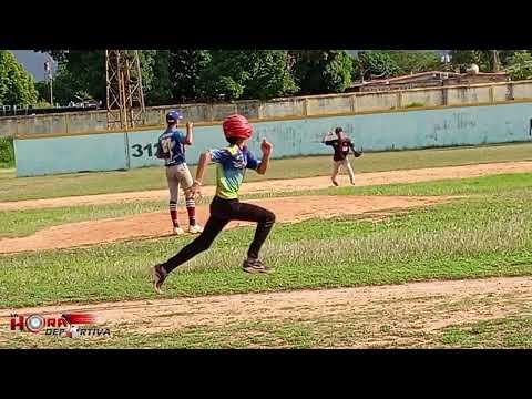 Carlos Díaz, Tercera Base de la EBM Santa Fé. Estadio Heres de Ciudad Bolívar.