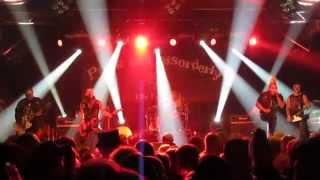 The Virus - Looks Like Trouble (live @ Punk &amp; Disorderly 2015 Astra Berlin, 17.04.2015)