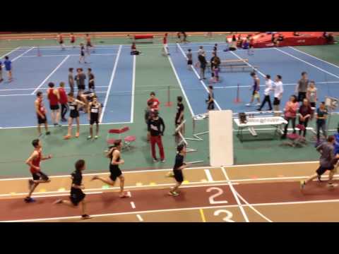 800m juvénile homme vague 1